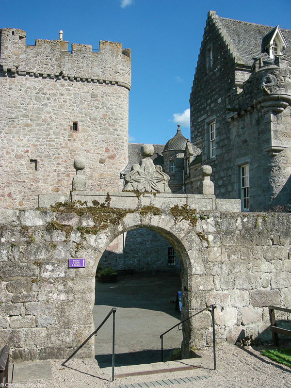 Scotland - Aberdeenshire - Drum Castle