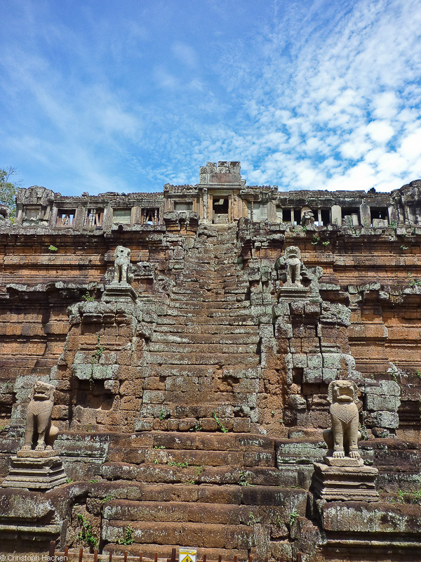 Cambodia - Ankor Thom - Phimeanakas