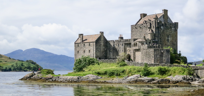 Scotland - Highlands - Kyle of Lochalsh - Eilean Donan Castle